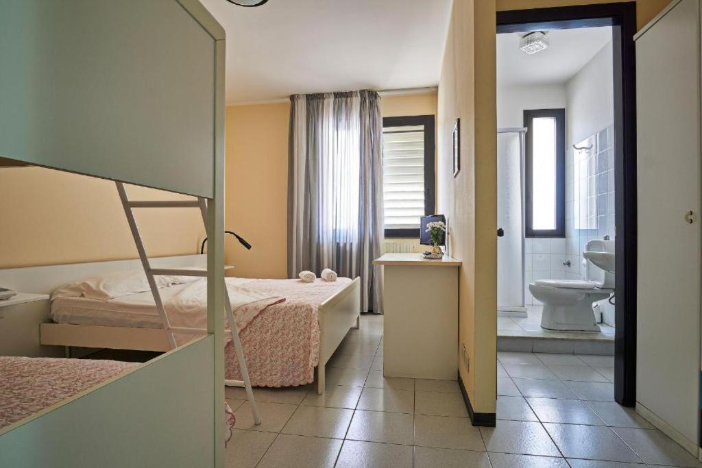 Hotel Mazzurco Cesaro Экстерьер фото