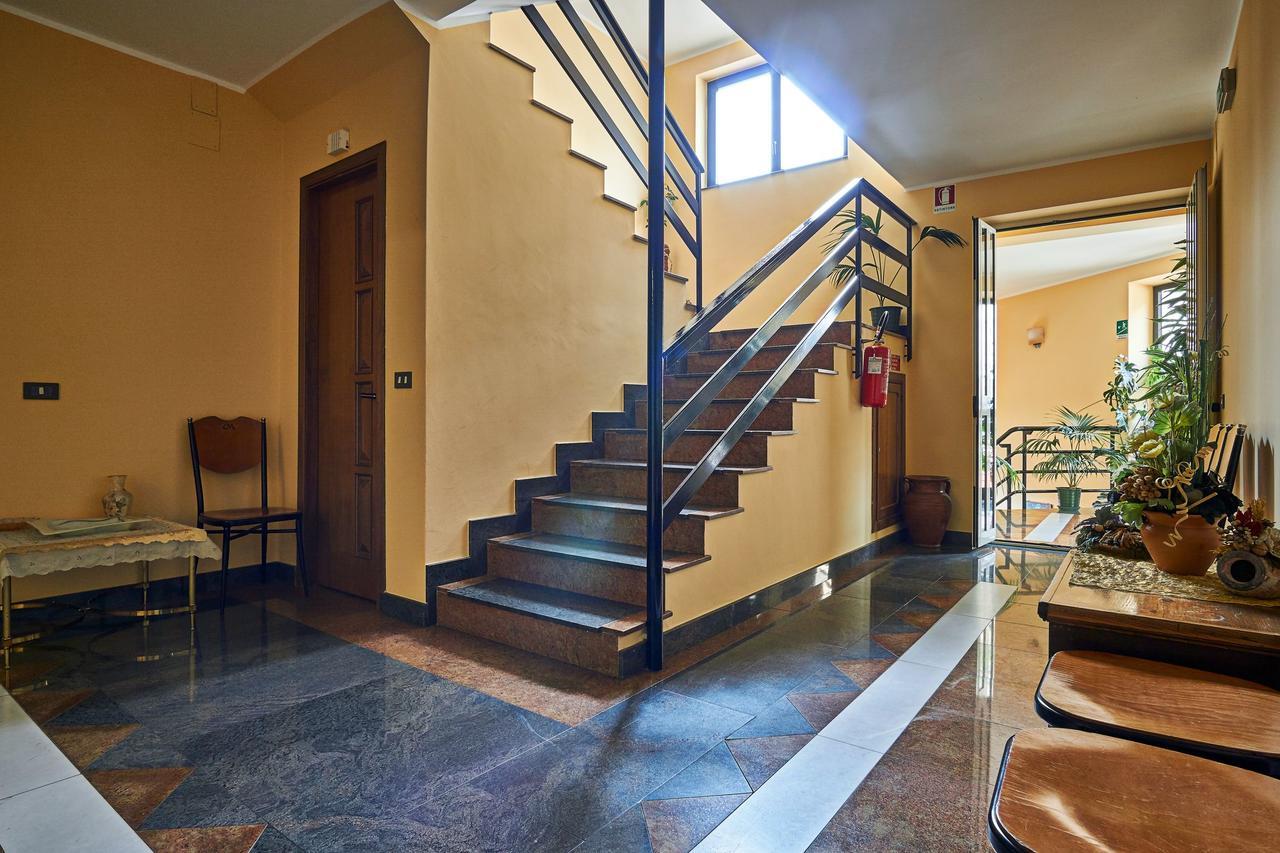Hotel Mazzurco Cesaro Экстерьер фото